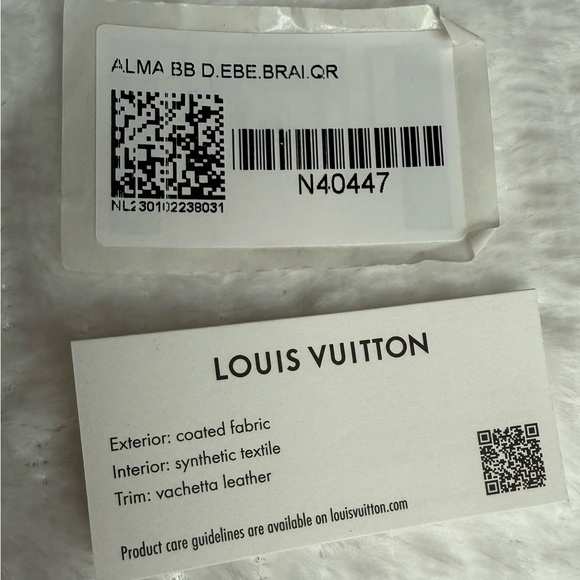 💖Gorgeous Authentic Louis Vuitton Alma BB! - Picture 7 of 16